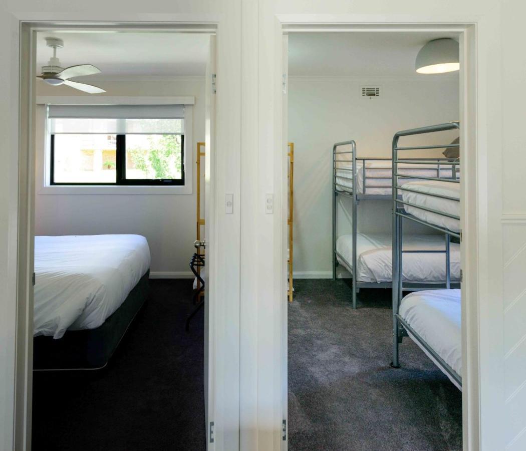 Georges Bay Apartments St Helens Eksteriør bilde